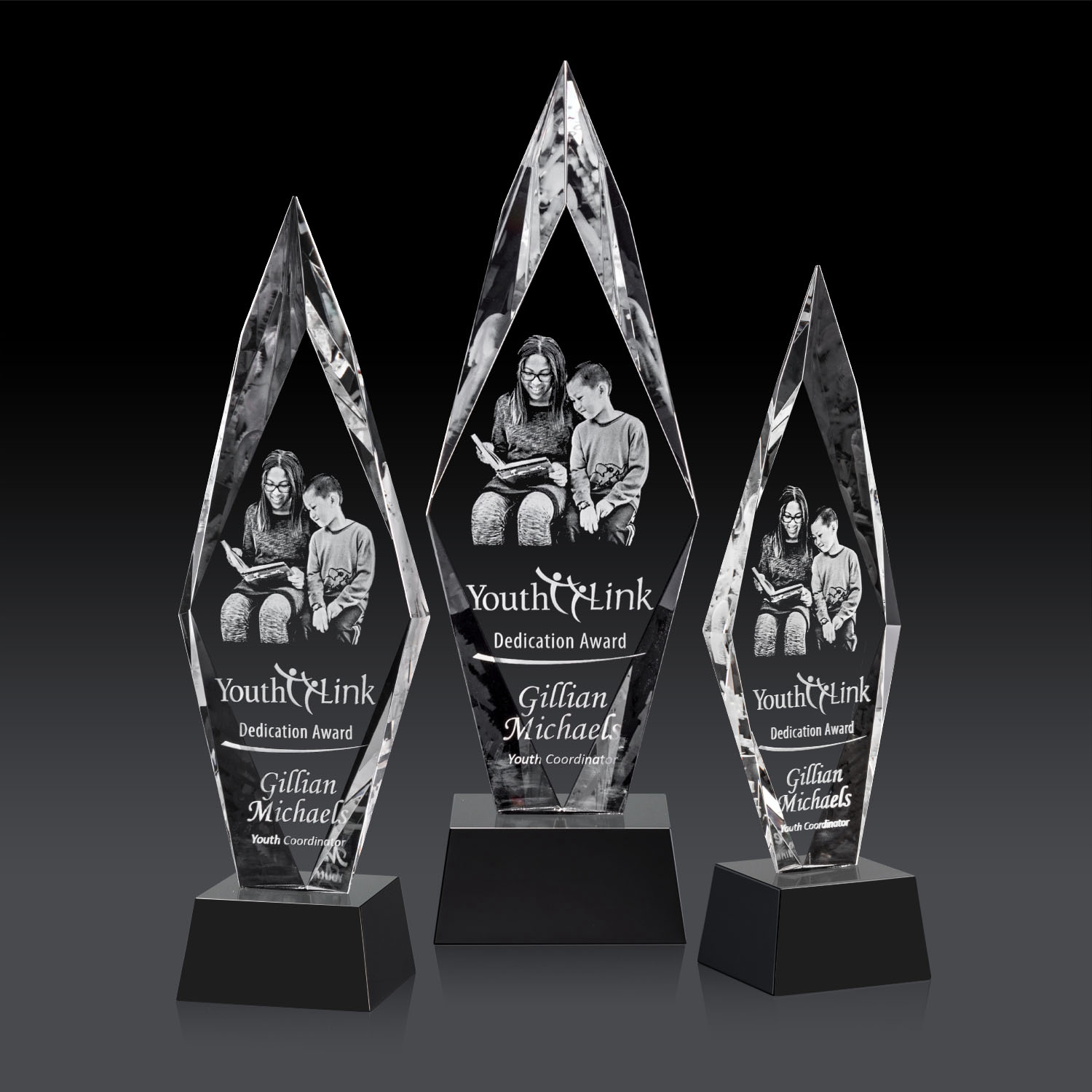 Manilow Award on Robson Base (3D) - Black