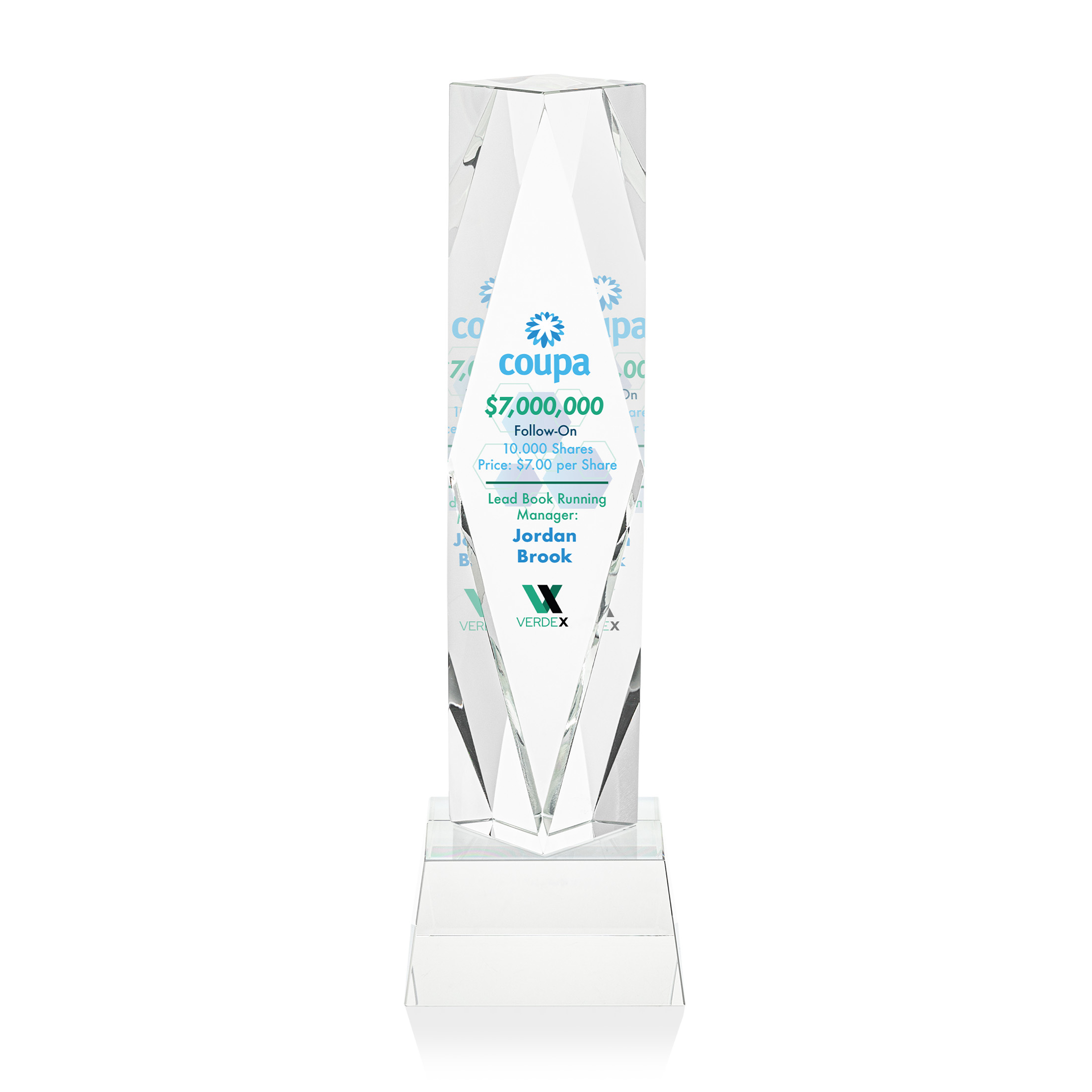 Toscana VividPrint™ Award on Base - Clear