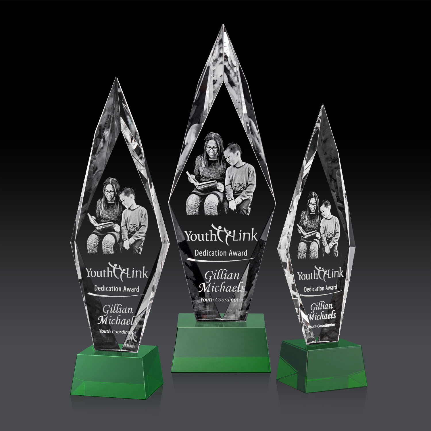 Manilow Award on Robson Base (3D) - Green