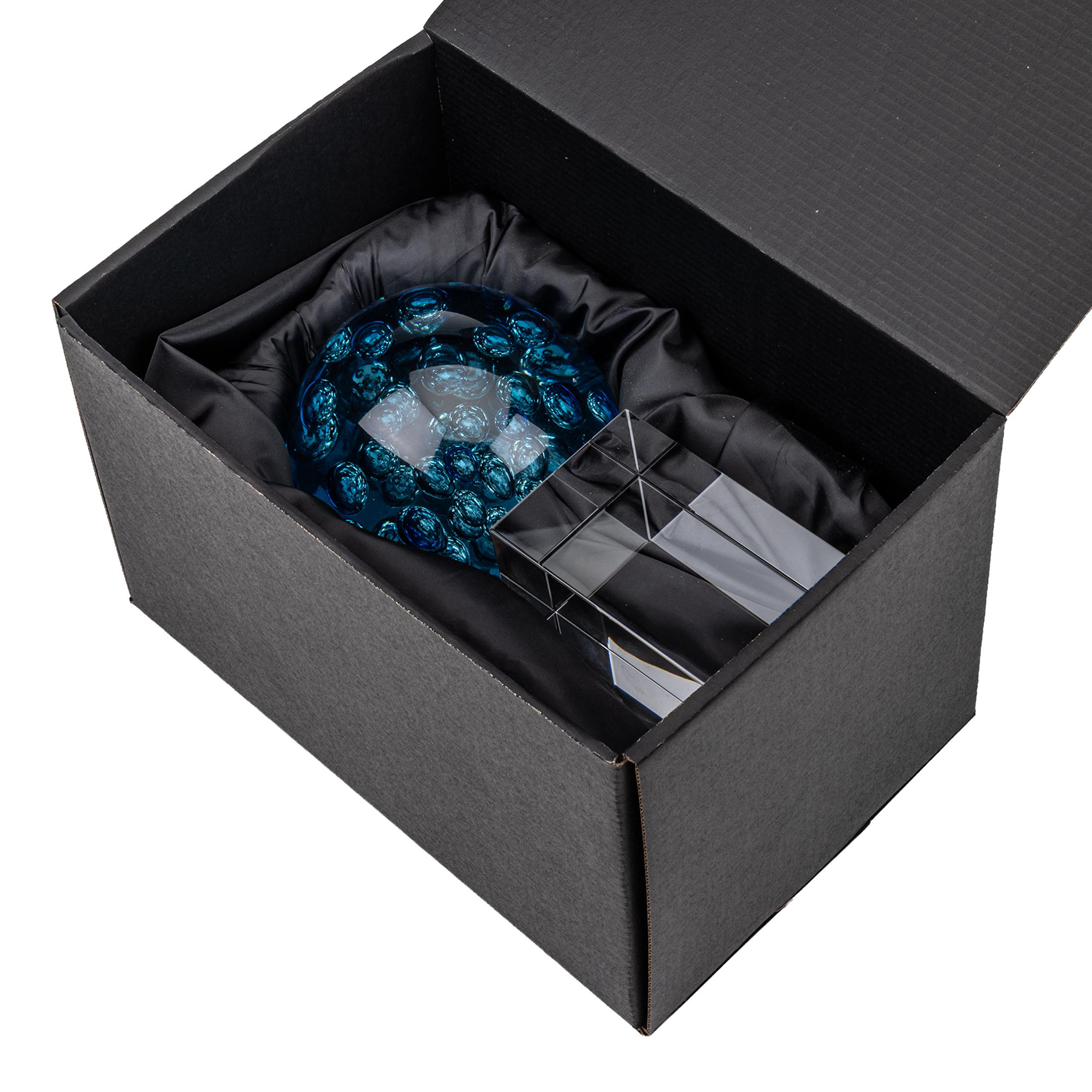 Addison Award on Toscana Base - Black