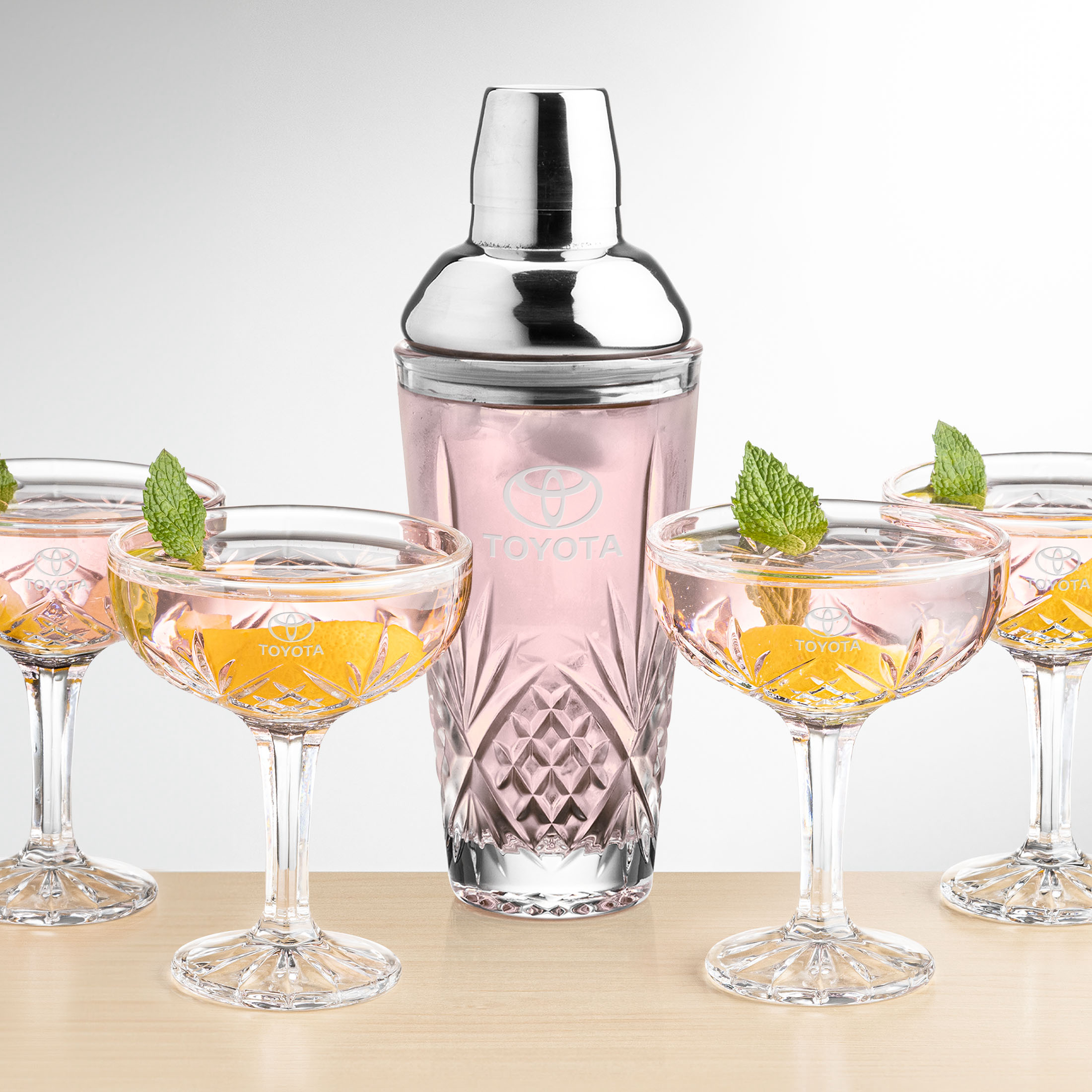 Shaker & Cocktail Coupe, Shaker & 4 Cocktail Coupe